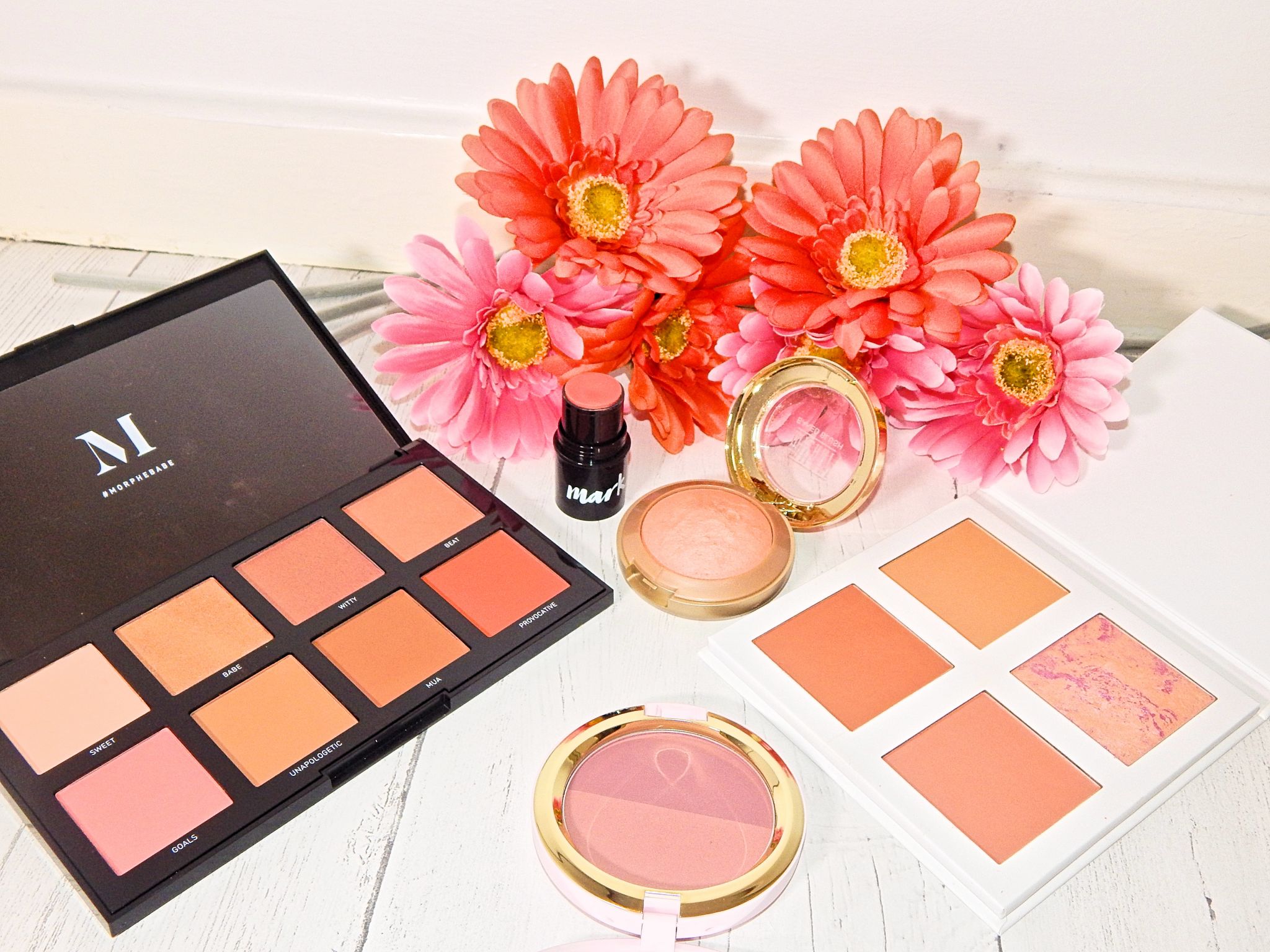 BLUSHER 5